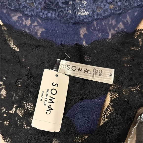 Soma Black and Blue Lace Panties Intimates Collection (4 pairs) - Picture 2 of 4